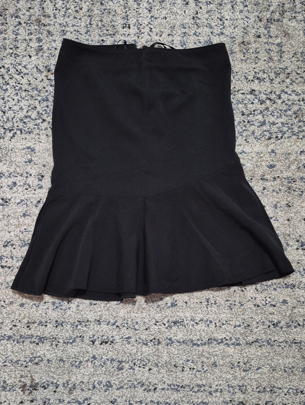 le chateau Black Flared Hem Midi Skirt